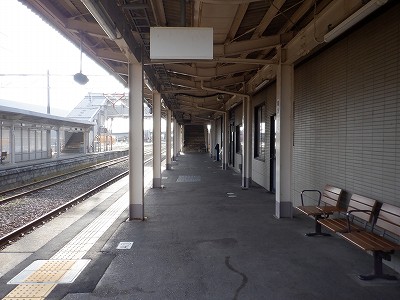 �����w�摜