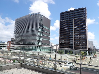 �����w�摜