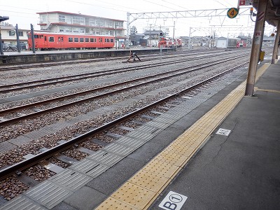 �����w�摜