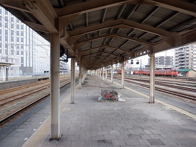 �����w�摜