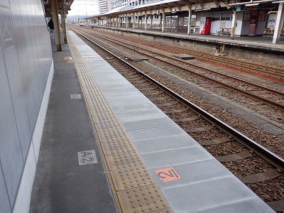 �����w�摜