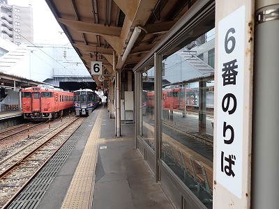 �����w�摜