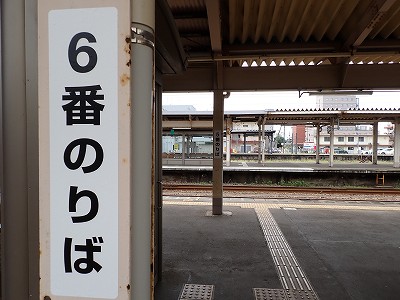 �����w�摜