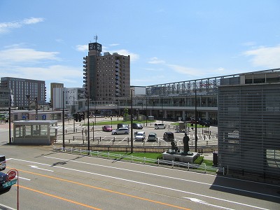高岡駅駅舎