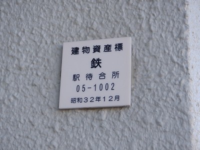 z{w摜