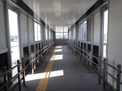 ������ԂȂ݉w�摜