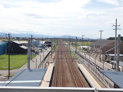 ������ԂȂ݉w�摜