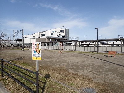 ������ԂȂ݉w�摜