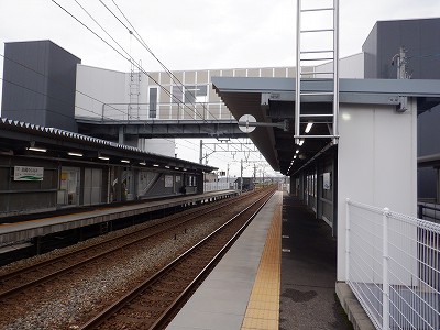 ������ԂȂ݉w�摜