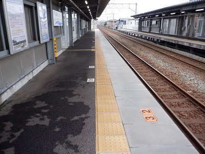 ������ԂȂ݉w�摜