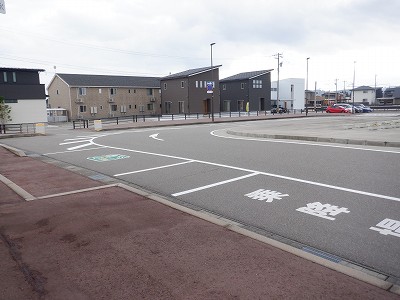 ������ԂȂ݉w�摜