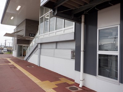 ������ԂȂ݉w�摜