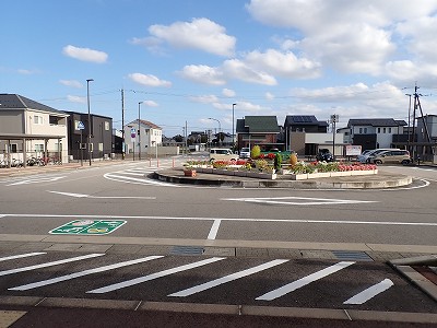 ������ԂȂ݉w�摜