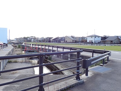 ������ԂȂ݉w�摜