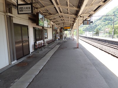 �֒�M�C�w�摜