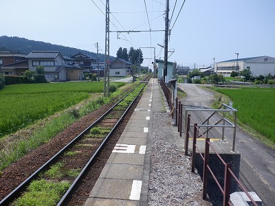 �����w�摜