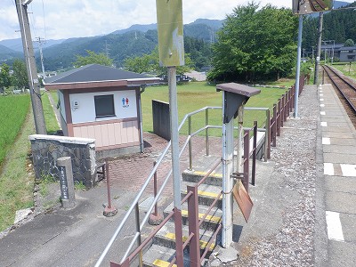 �����w�摜