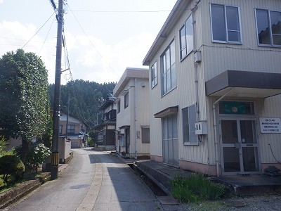 �����w�摜