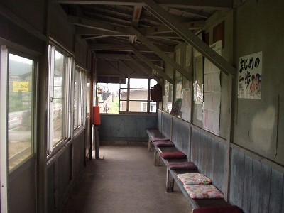 �����w�摜