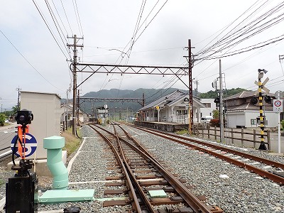 �i�������w�摜