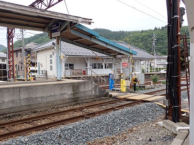 �i�������w�摜