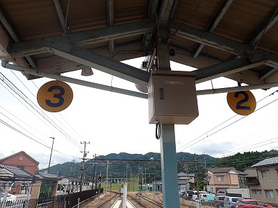 �i�������w�摜