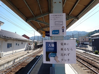 �i�������w�摜