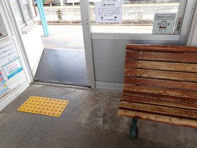 �����w�摜