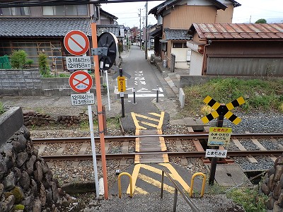�����w�摜