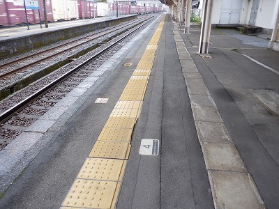 �����w�摜