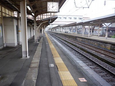 �����w�摜