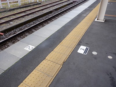 �����w�摜