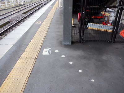 �����w�摜