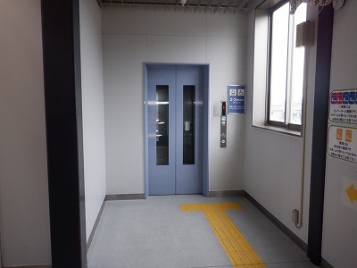 �����w�摜