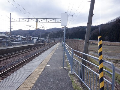 �����w�摜