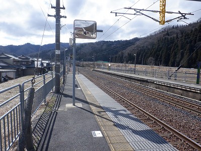 �����w�摜