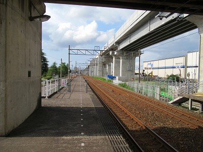 福井駅側
