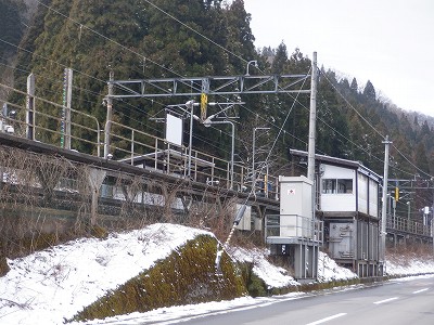 �썡���w�摜