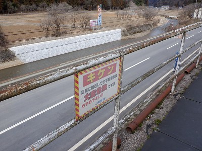 �썡���w�摜