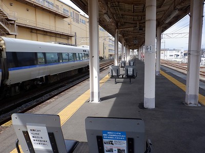 �����w�摜