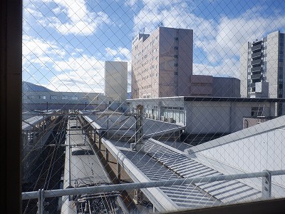 �����w�摜