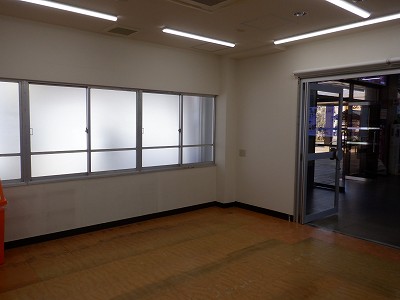 �����w�摜