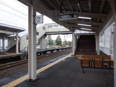 �z�O�ԓ��w�摜