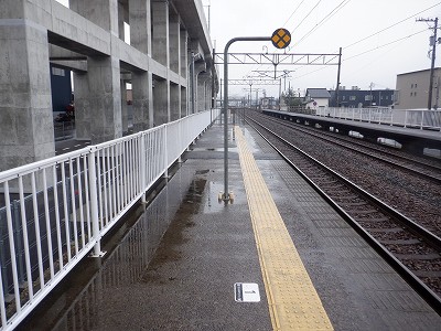 �z�O�ԓ��w�摜