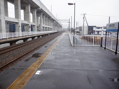 �z�O�ԓ��w�摜