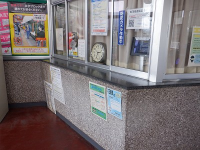 �z�O�ԓ��w�摜