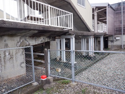 �z�O�ԓ��w�摜