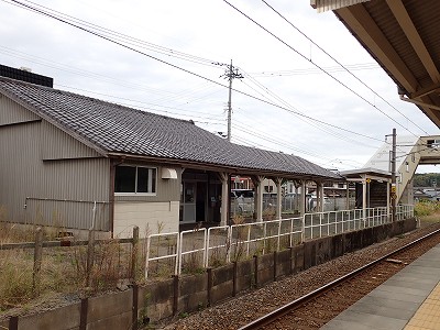 �טC�؉w�摜