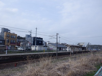 �טC�؉w�摜