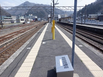�����w�摜